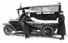 Санитарный кузов для Петроградского отряда ИРАО фабрики &laquo;Ив. Брейтигам&raquo; 